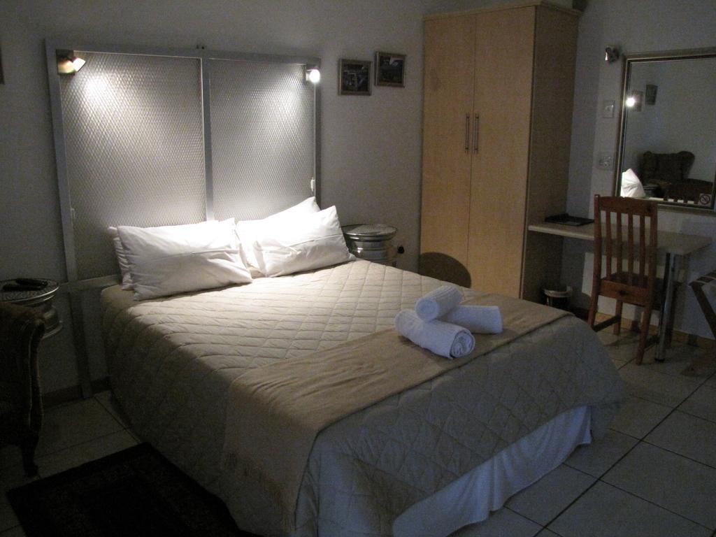 Bel Air Guest House Пит Ретиф Екстериор снимка