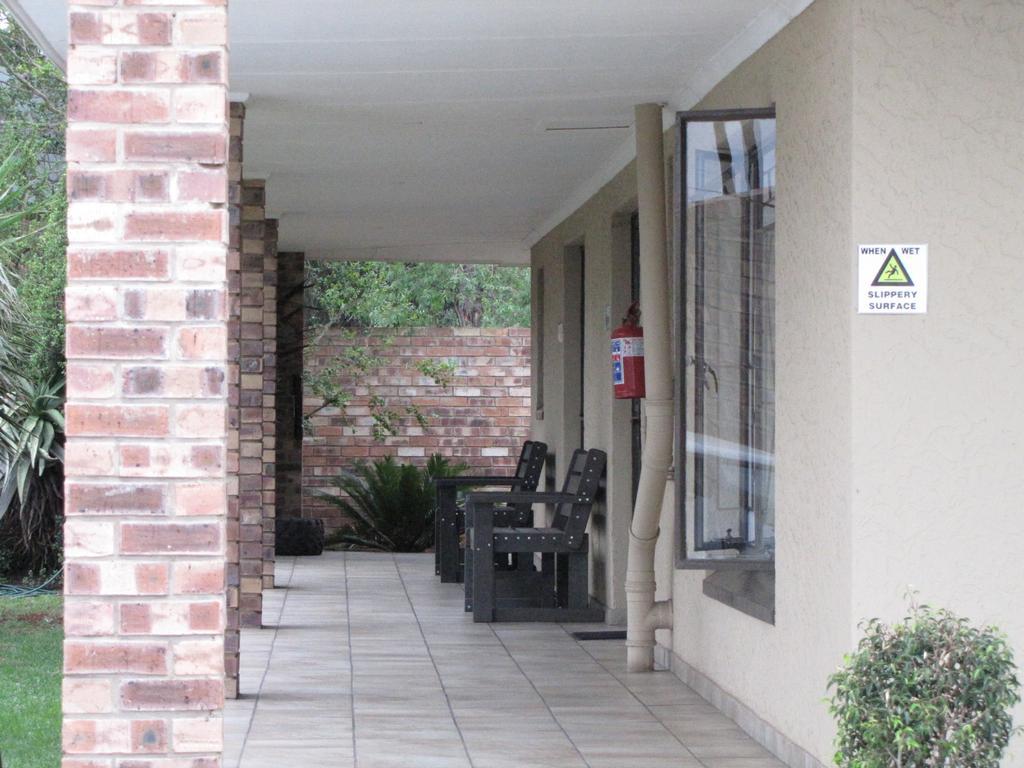 Bel Air Guest House Пит Ретиф Екстериор снимка